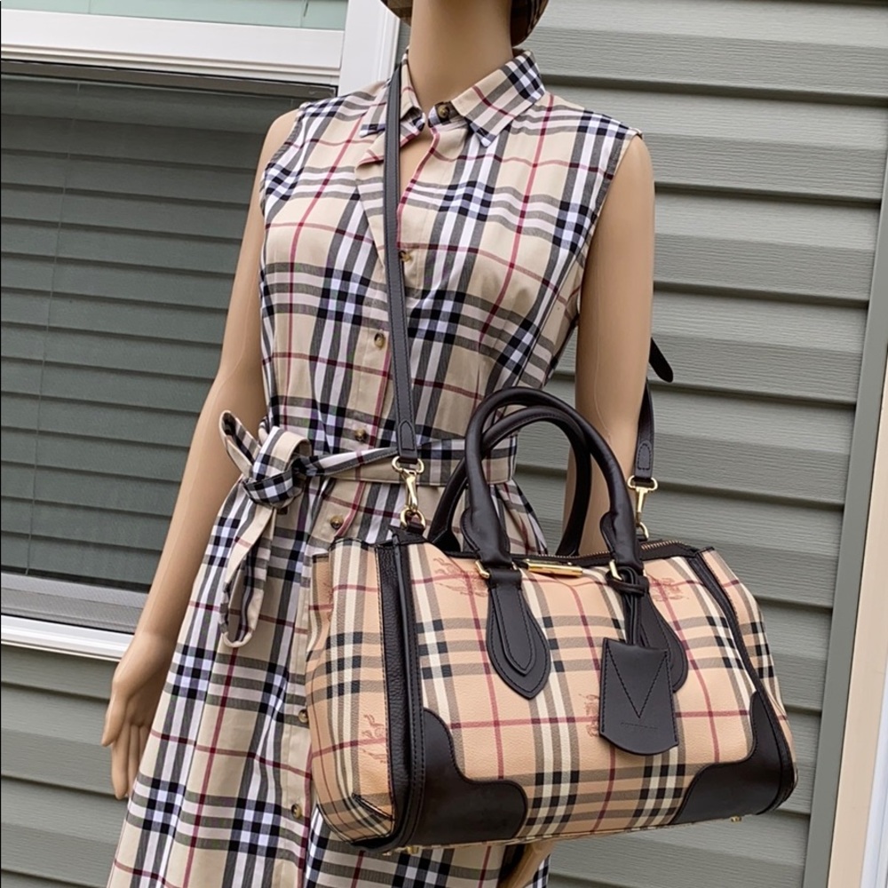 Burberry Beige Nova Check Satchel with Black Trim - Picture 7 of 16